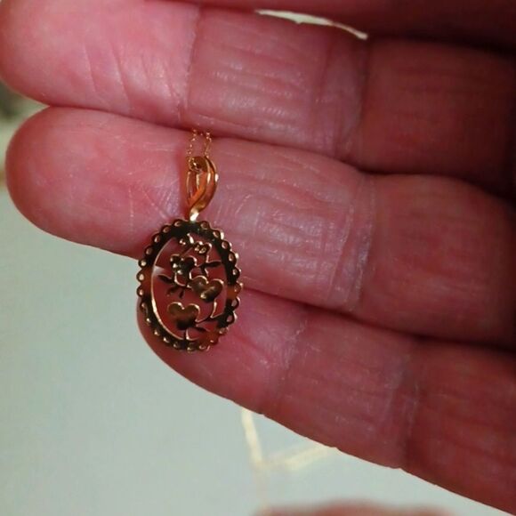 14KT GOLD‎ Chain /W Flower Cut Out Pendant 18 L .09 Gold - Picture 9 of 10